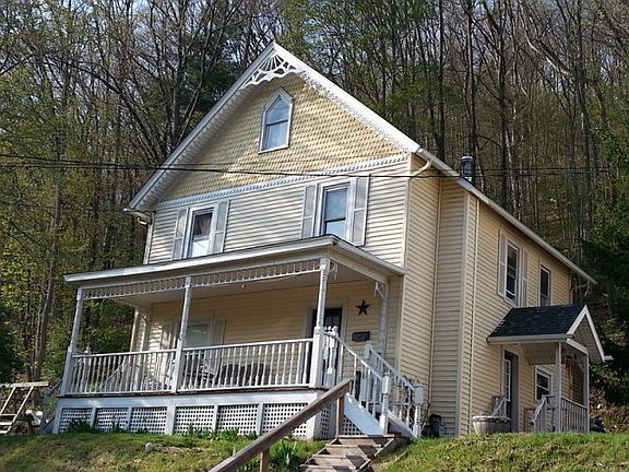 2nd image of 82 W School St