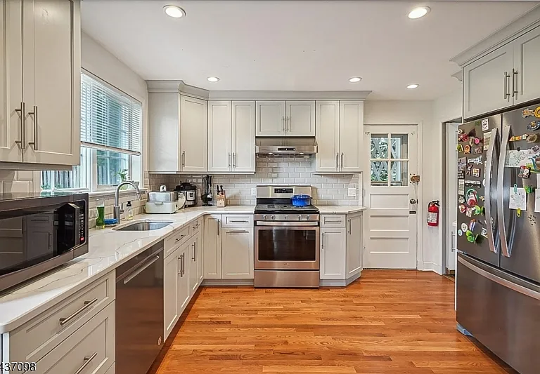 305 Lupine Way — Photo 10