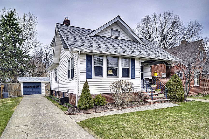 1st image of 3530 Granton Ave