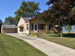 6160 Stearns Rd, North Olmsted, OH 44070