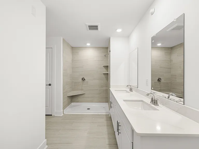 2307 Prince Hall Dr #3 — Photo 28