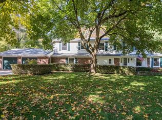 3035 Foxcroft St, Ann Arbor, MI 48104