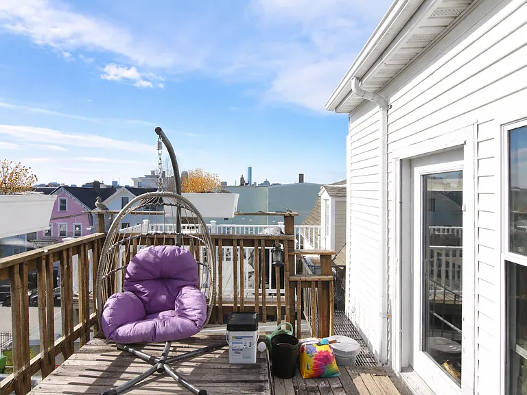 53 Woodward St #3 — Photo 7
