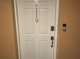 110 Royal Palm Rd APT 119, Hialeah Gardens, FL 33016