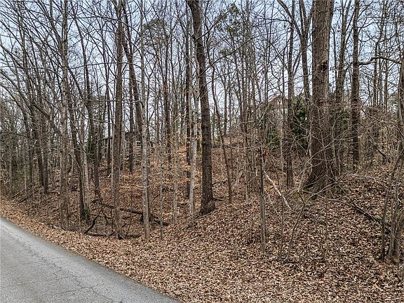 3rd image of 91 Remsdale St #9