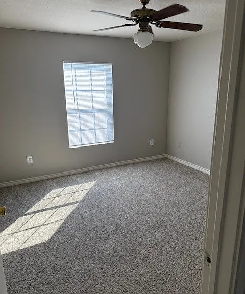 5515 W Loop 281 — Photo 14