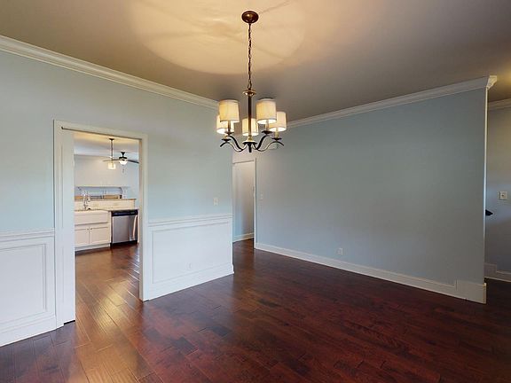 5th image of 7708 Tulip Poplar Ln