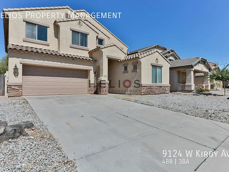 9124 W Kirby Ave — Photo 2