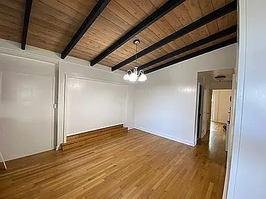 Building Photo - 934 Ahuwale St