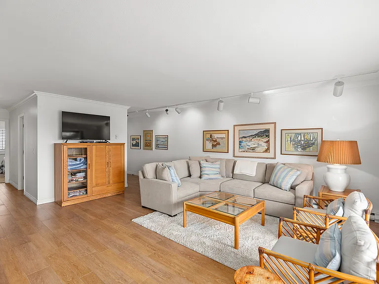 235 Avenida Lobiero #104 — Photo 1