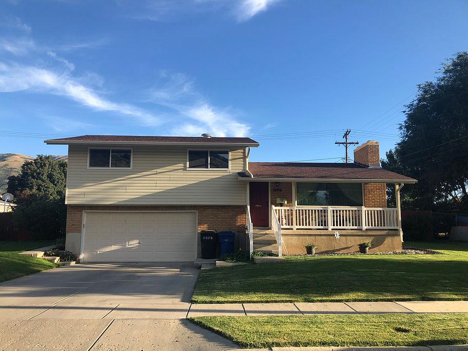 1st image of 1076 Oak Dr