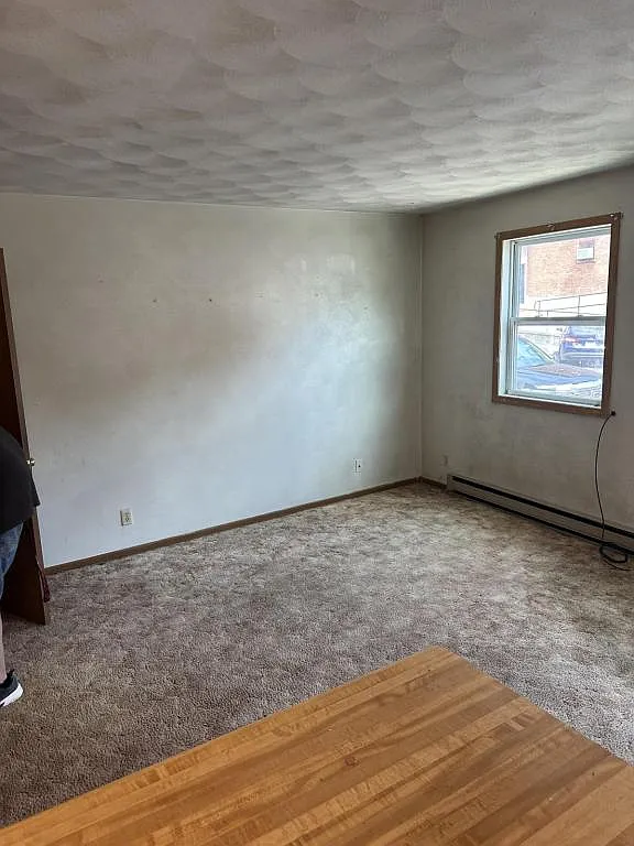 305 W High, 106 S Main, Apt#9 — Photo 2
