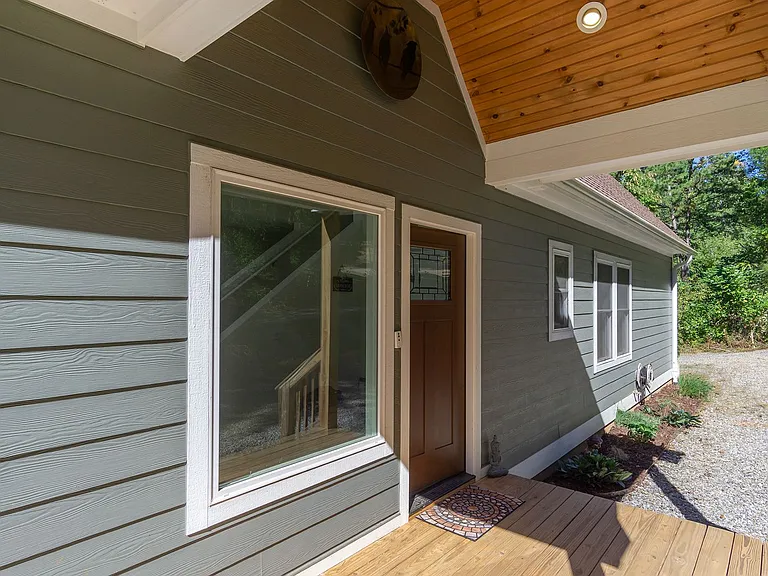 27 M L Reagan Dr — Photo 35