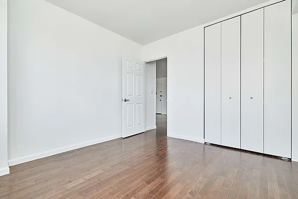 Rented by PocketBroker Inc | media 16