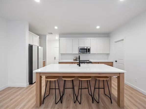 1105 E 200 N, Spanish Fork, UT 84660