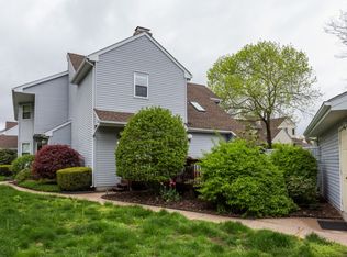 23 Folkstone Rd APT D, East Windsor, CT 06016