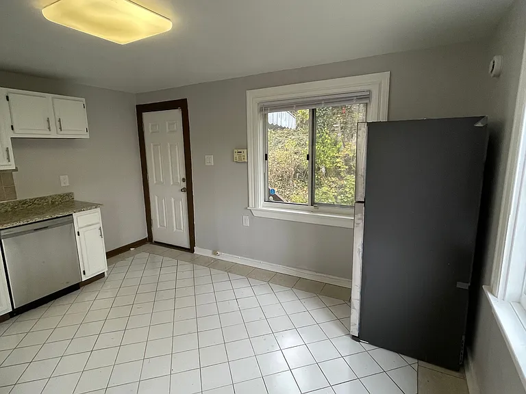 2404 S 18th St #2 — Photo 7