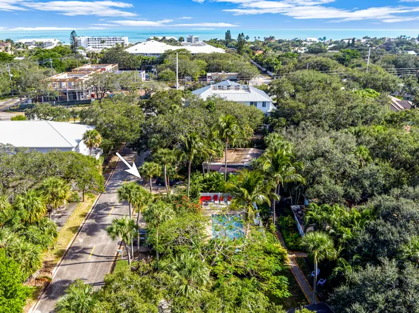 720 Lantana Ln, Vero Beach, FL