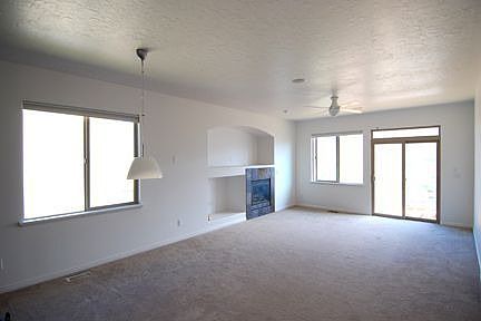 Spacious open floorplan with fireplace