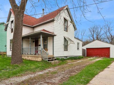 510 N Dodge St, Iowa City, IA, 52245
