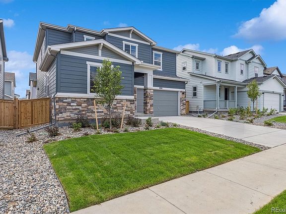 2nd image of 1320 Loraine Circle N