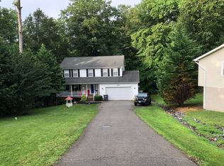 263 Red Cloud Rd, Lusby, MD 20657