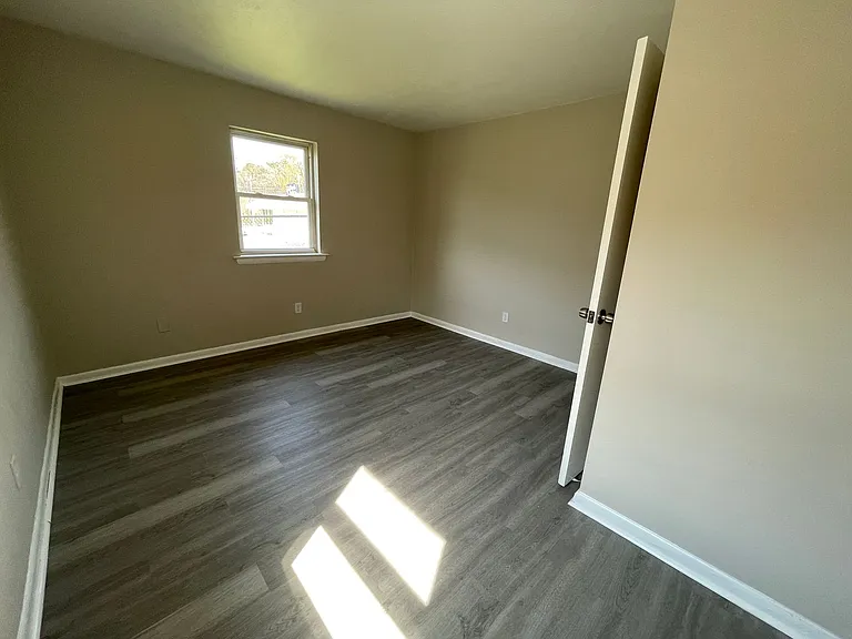 719 Marvin Ave — Photo 17