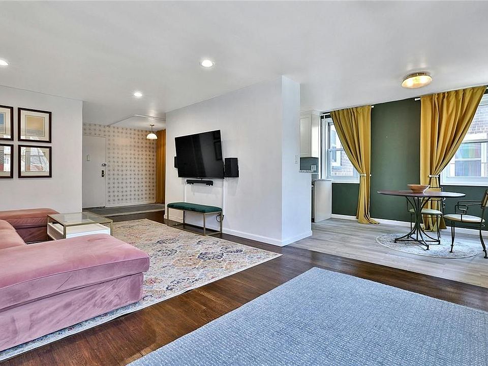 1st image of 76 Dehaven Drive #4L