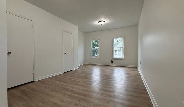 3 Charles St #2L — Photo 15