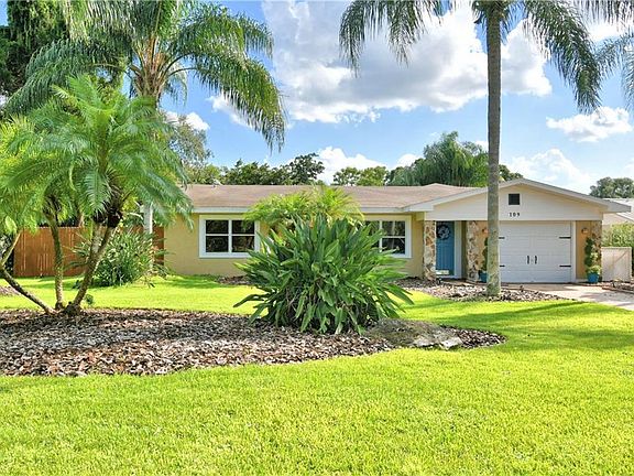 3rd image of 109 Alachua Dr