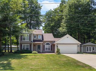 2166 Morning Star Dr, Roaming Shores, OH 44084