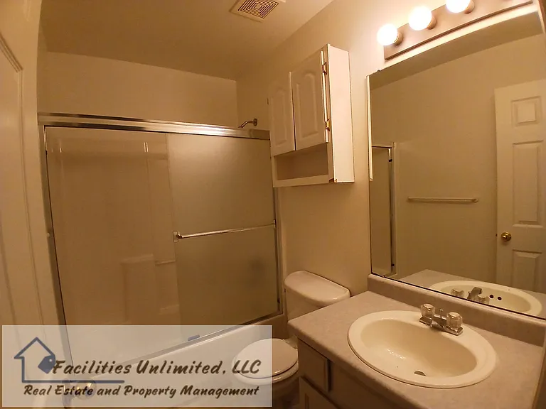 272 Acacia Dr — Photo 10