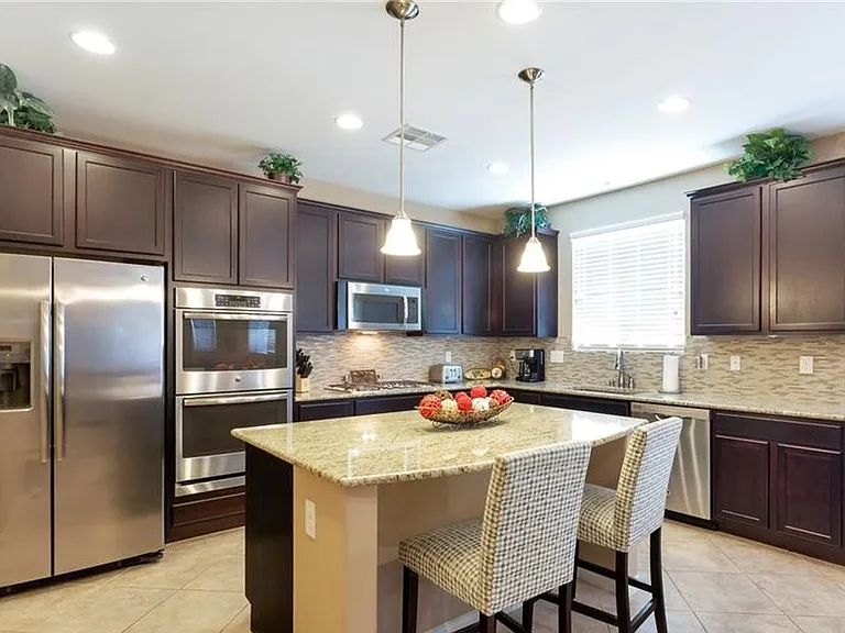 Spacious Kitchen