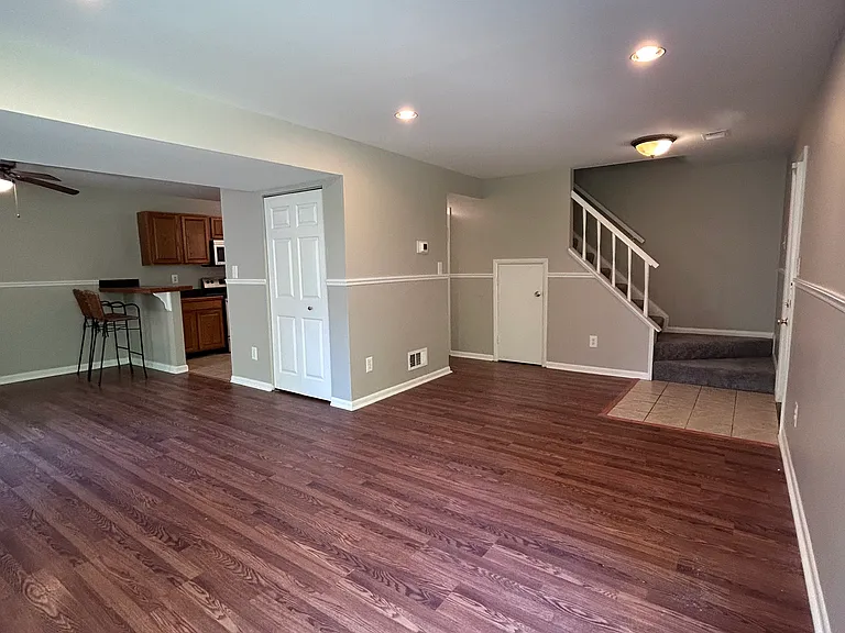 10120 Scotch Hill Dr #10120 — Photo 2