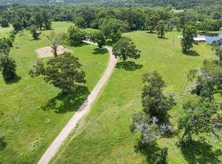 6605 Spring Branch Rd, Montgomery, TX 77316