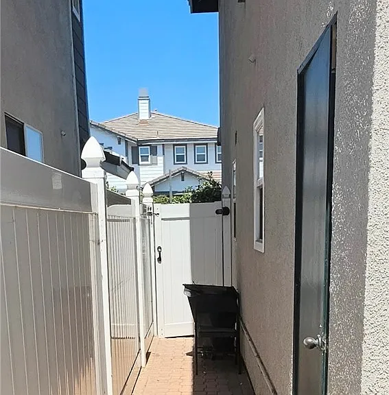 9038 Primrose Dr — Photo 56