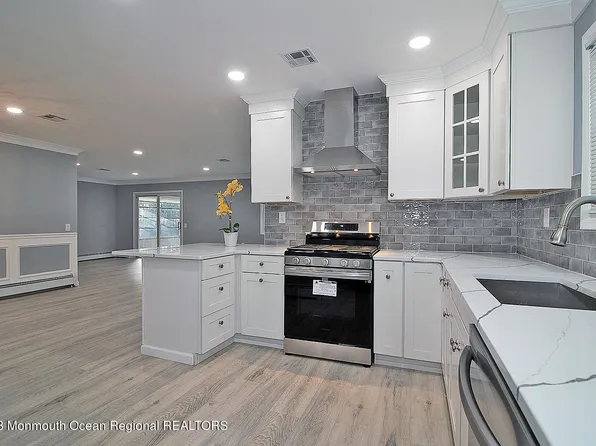 32 Orlando Boulevard, Toms River, NJ 08757