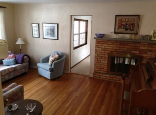 602 Driftwood Dr, Pittsburgh, PA 15238