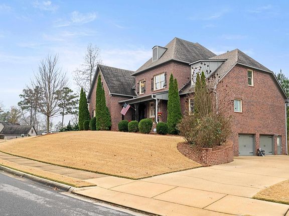 2nd image of 2012 Highland Village Bnd