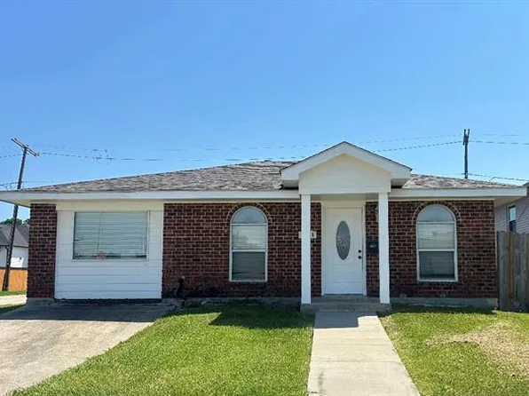 3676 W Louisiana State Dr, Kenner, LA 70065