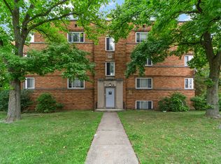 2715 Noble Rd #6, Cleveland, OH 44121