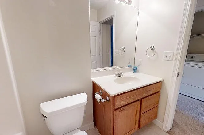 3832 Thornhill Cir — Photo 21