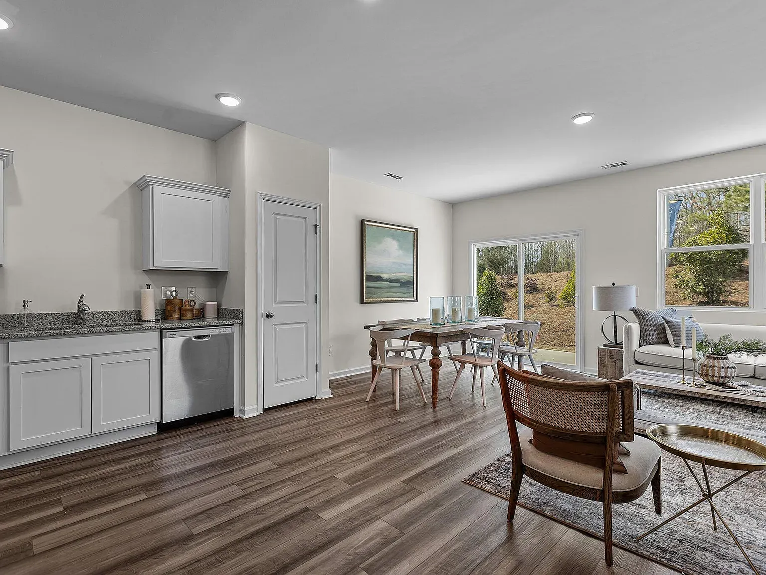 3104 Primo Dr — Photo 4