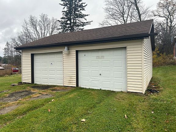 3rd image of 901 Greenville Pike