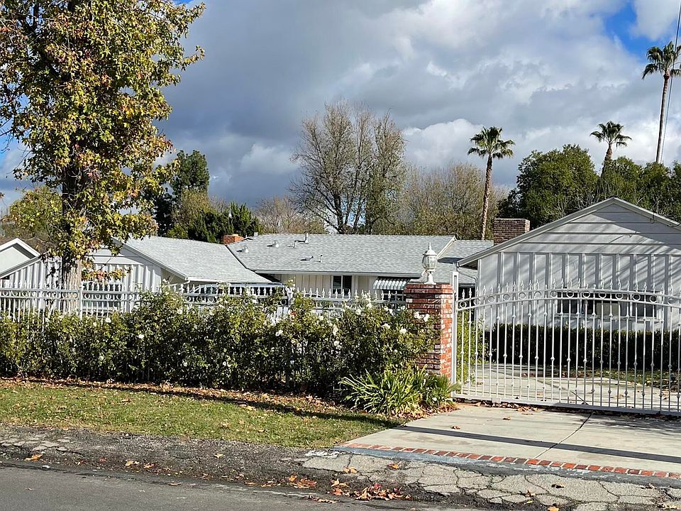 2nd image of 5902 Lubao Ave
