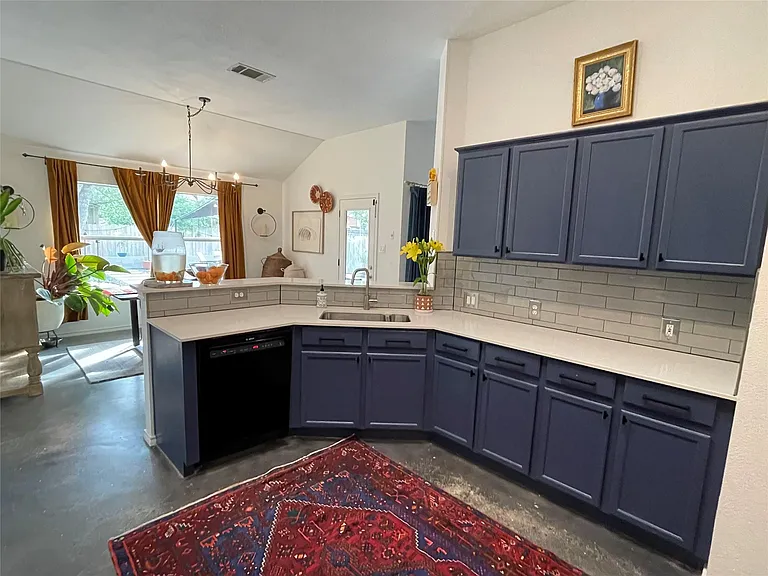 4509 Muskdeer Dr — Photo 5