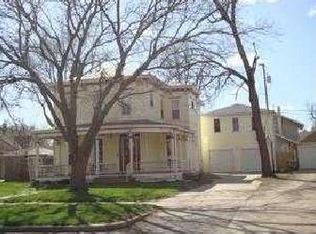 414 S 8th St, Salina, KS 67401