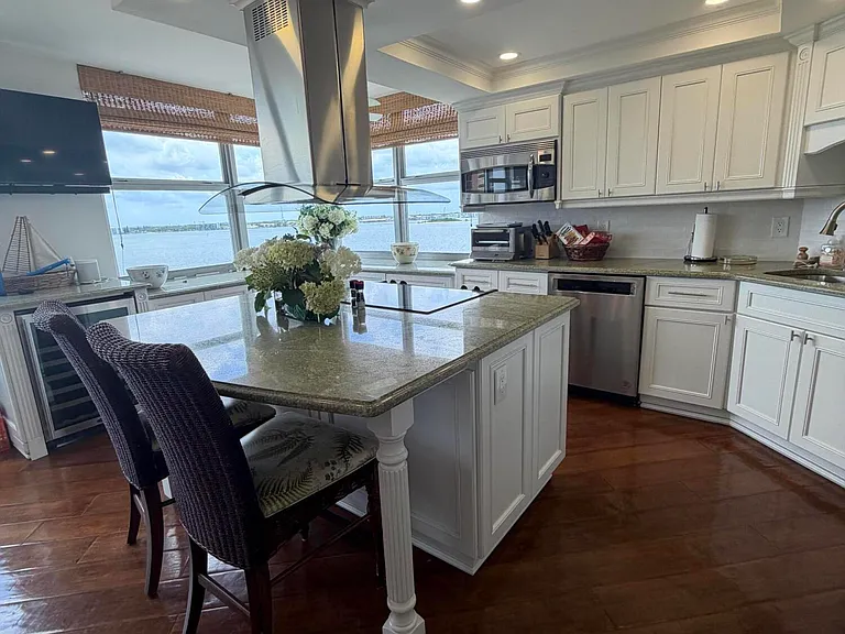 5200 N Ocean Dr #606 — Photo 12