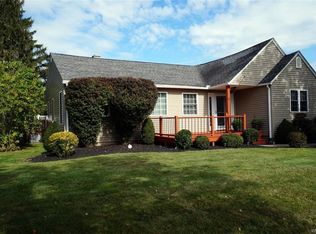 6971 Akron Rd, Lockport, NY 14094