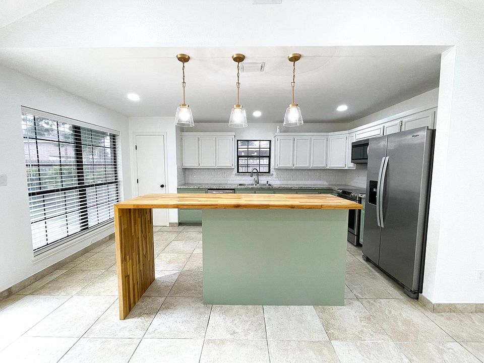1st image of 7508 N 21st St